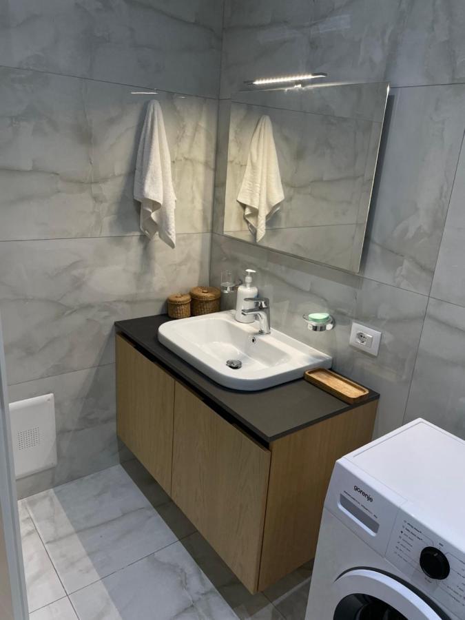 New Brilant Apartment Tirana Exterior photo